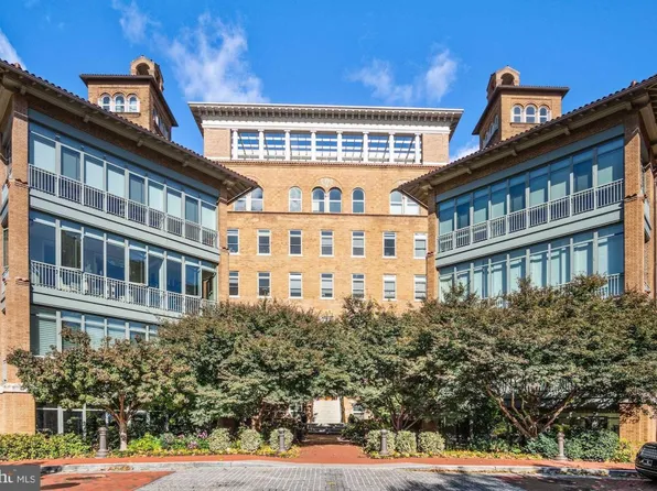 2425 L St NW APT 502, Washington, DC 20037