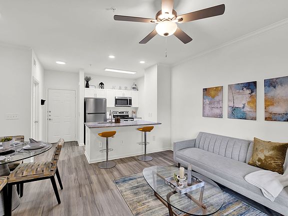 5th image of 1320 Austin Hwy APT 2301