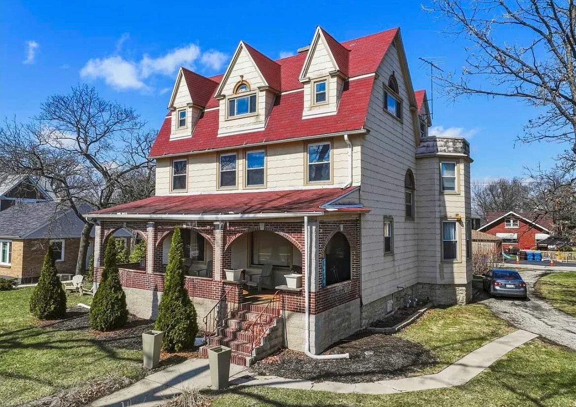 1 bed, 1300 sqft, $950 — Photo 2