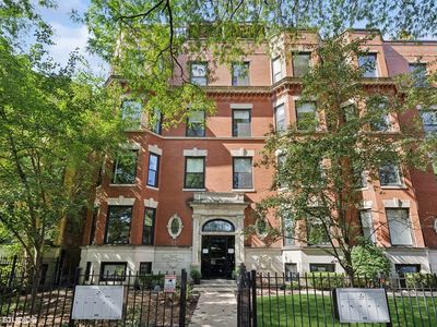 5208 N Winthrop Ave #2, Chicago, IL, 60640