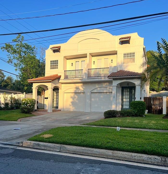 1st image of 2118 UNIVERSITY DRIVE #1