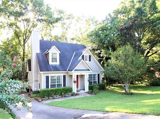 6812 Hillvale Ct, Mobile, AL 36695