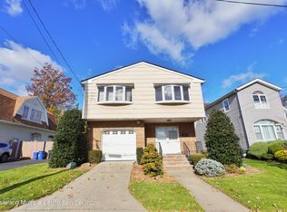93 Saint Stephens Pl, Staten Island, NY
