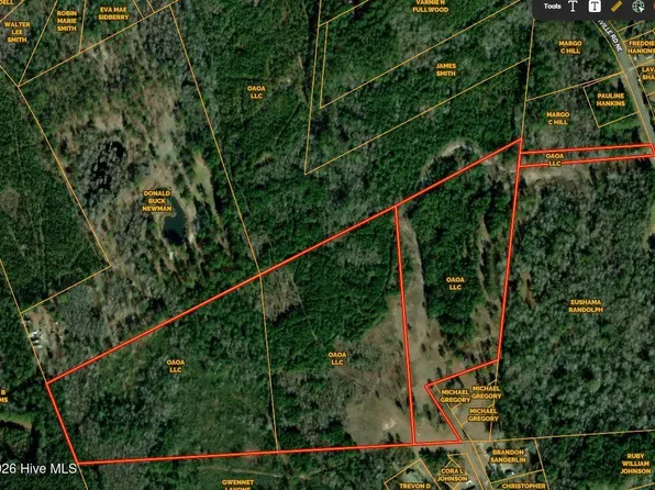369 Randolphville Road NE, Bolivia, NC 28422