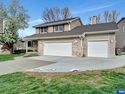 4530 Neumann Ln, Lincoln, NE, 68516