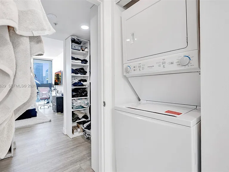 1750 N Bayshore Dr #2510 — Photo 25