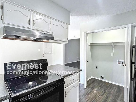 3rd image of 6410 Jamestown Dr