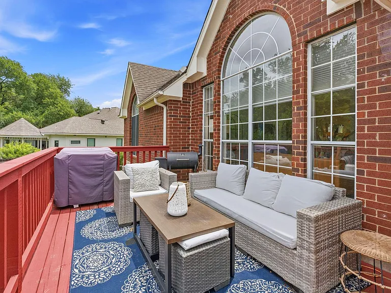 8317 Pommel Dr — Photo 22