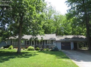 1823 Myrtle St, Fremont, OH 43420