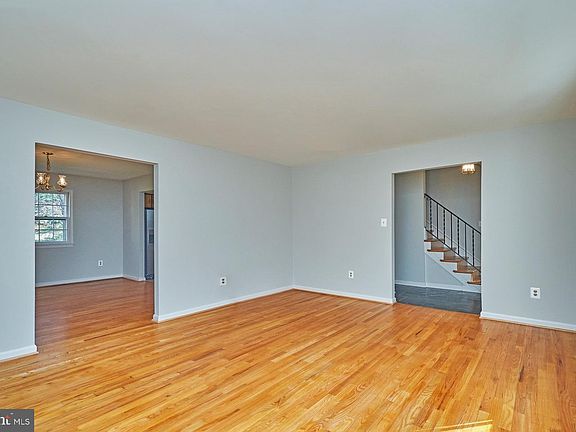 5th image of 1611 Evers Dr