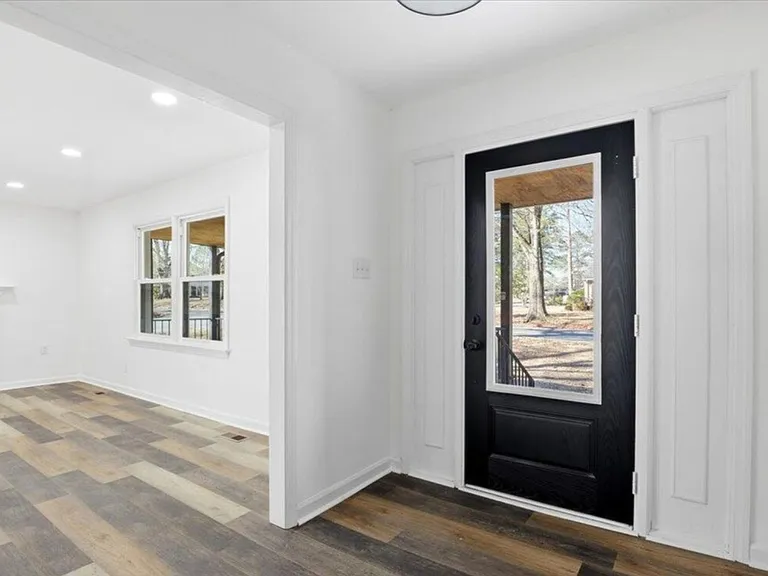 1112 S Andrews Ave — Photo 4