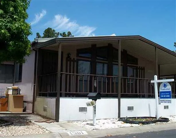 1561 Balein Ct Unit 8 photo 1