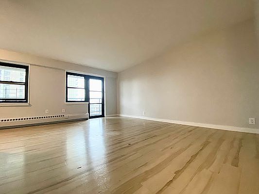 1st image of 260 Audubon Ave #12N