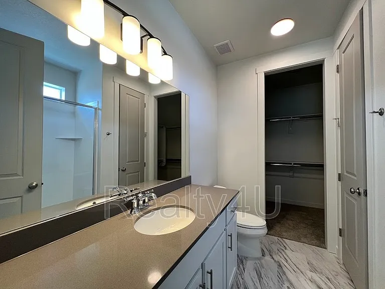 2771 N 3870 W — Photo 18