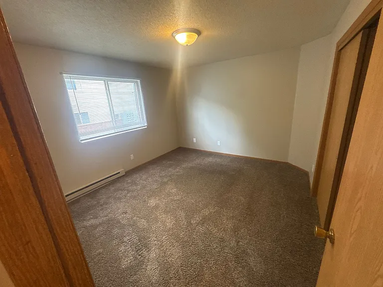 1201 E Bell Avenue — Photo 21