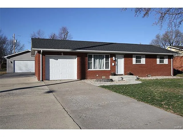 55 Country Place Ln photo 1