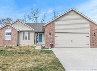 8507 Devin Dr, Davison, MI 48423