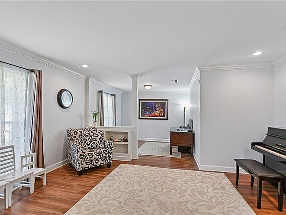 4th image of 4516 James Dr