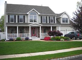 141 Daybreak Ct, Brick, NJ 08724