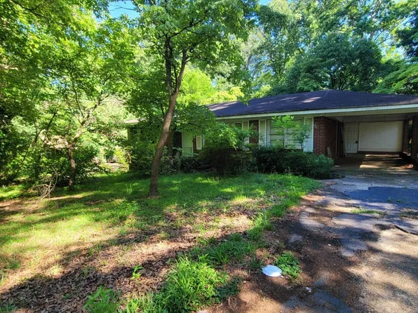 1417 Lake Cir SW, Mableton, GA 30126