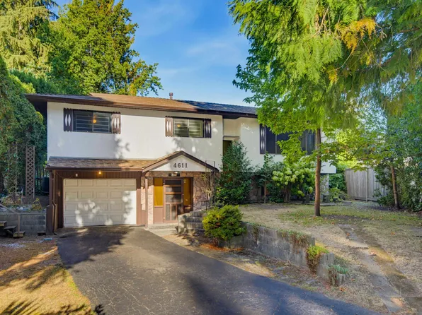 4611 203a St, Langley, BC V3A 5W2