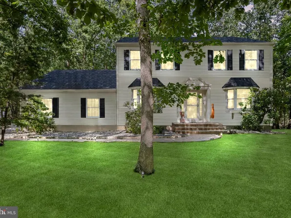14 Wethersfield Dr, Medford, NJ 08055