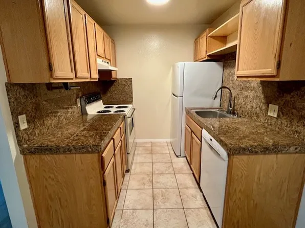 415 Piccadilly Pl APT 2, San Bruno, CA 94066