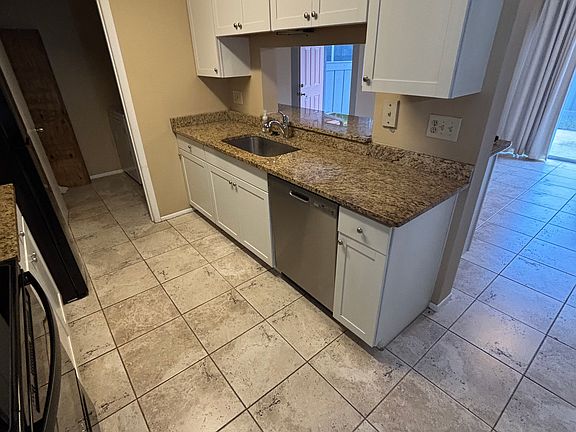 3rd image of 3999 NW Cinnamon Cir #3999