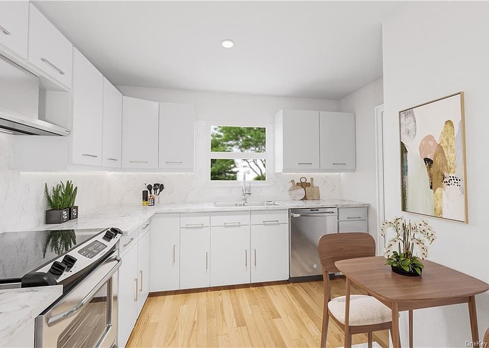 67 Lake Rd, Valley Cottage, NY 10989 MLS H6240447 Zillow