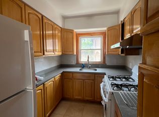4127 159th St APT 2, Flushing, NY 11358