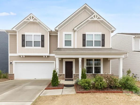 5108 Puclerton Dr, Charlotte, NC 28215