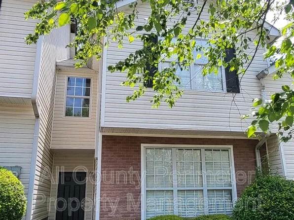7620 Creekside Ln, Riverdale, GA 30296