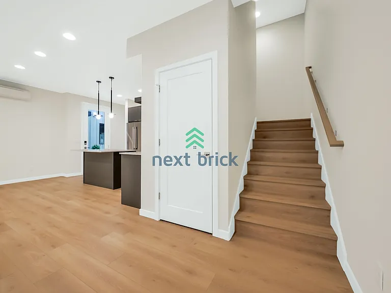 8037 Mary Ave NW #C — Photo 5