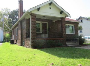 326 N Hills Dr, Saint Louis, MO