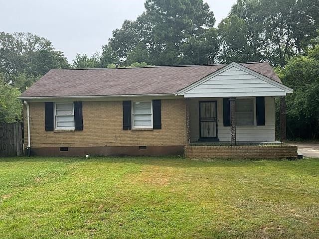 2nd image of 4052 Shirley Dr