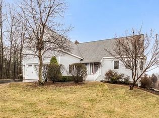 323 Hill Rd, Boxboro, MA 01719