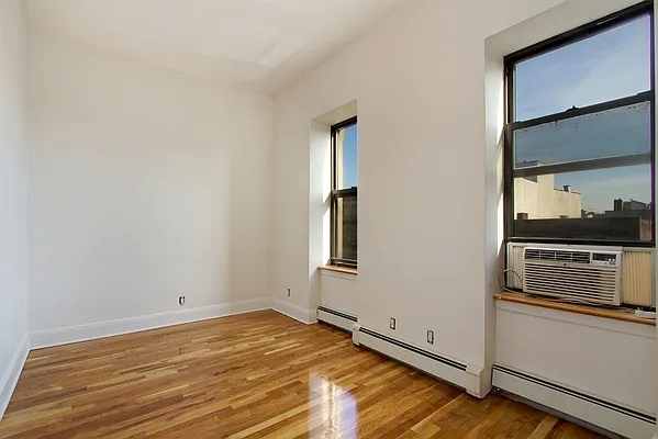 Rented by Corcoran | media 7