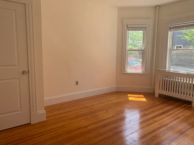 52 Percival St #1 — Photo 3