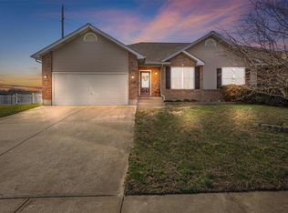 1307 Crystal Villa Ln, Festus, MO