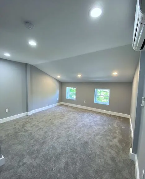 308 S Washington St — Photo 17