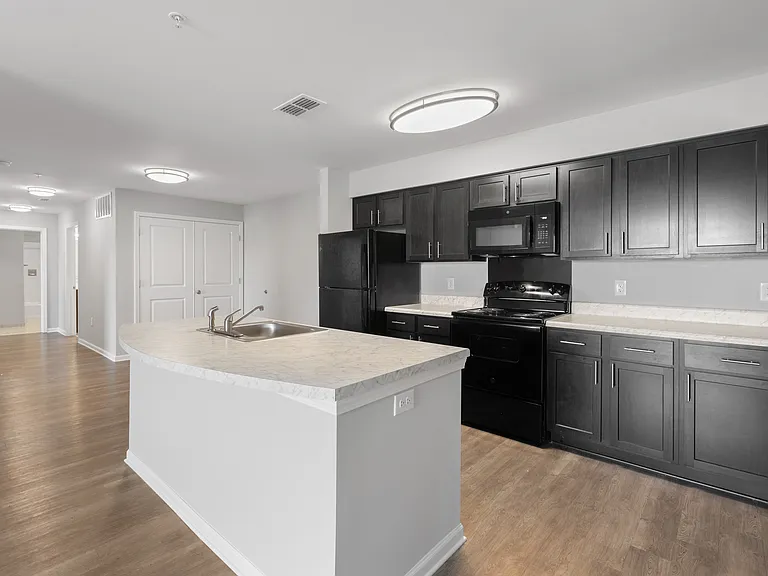 Gateway Pointe — Photo 10