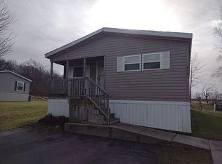 8501 Barkwood Cir, Fenton, MI 48430