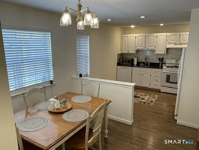 601 Foxboro Dr #601 — Photo 7