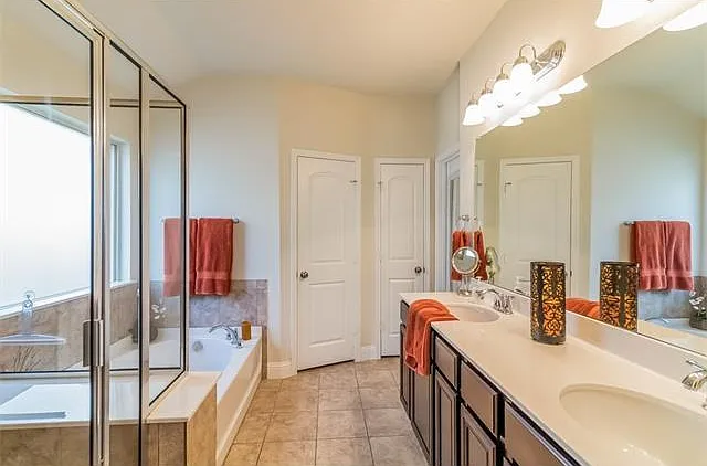 2001 Suzanne Kelli Dr — Photo 10