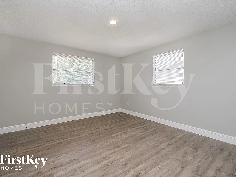3641 Windham Dr — Photo 13