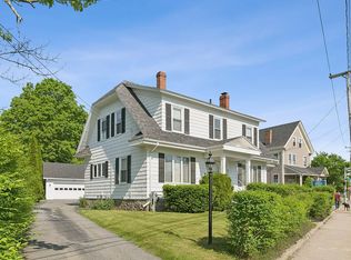 930 Forest Ave, Portland, ME 04103