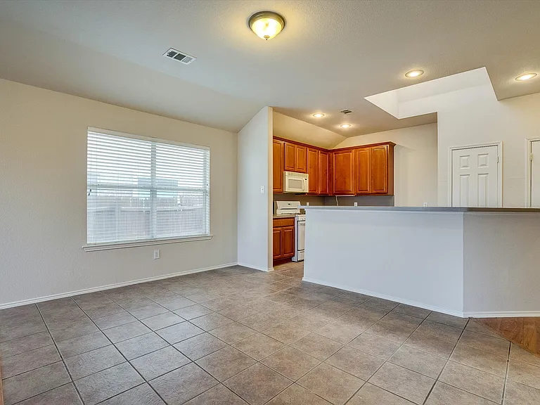 9804 Westmere Ln — Photo 23