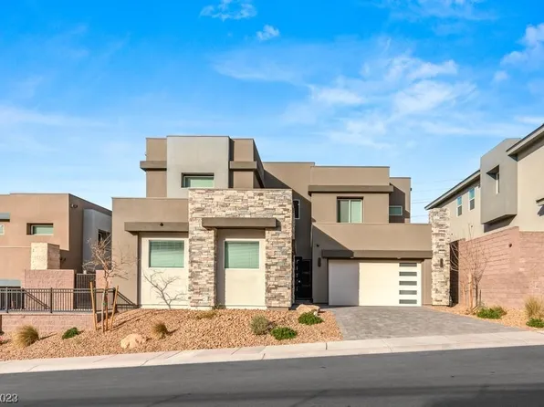 290 Shaded Canyon Dr, Henderson, NV 89012