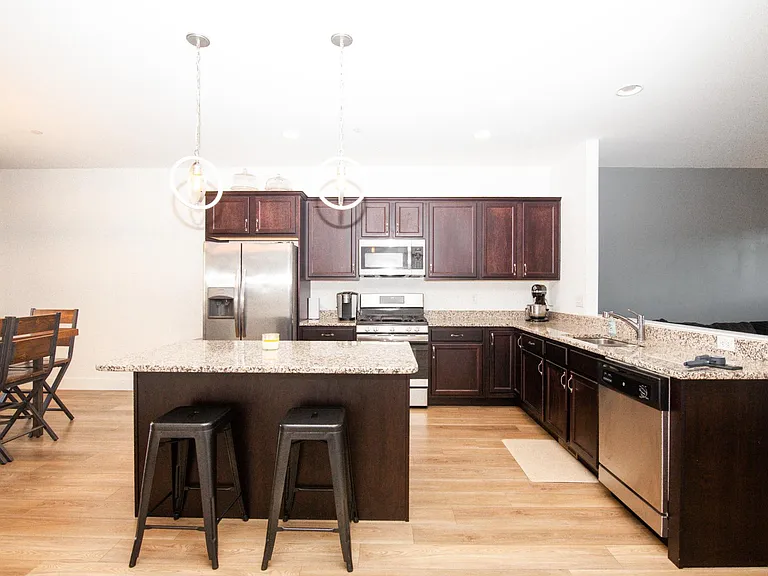 313 Estate Dr — Photo 24