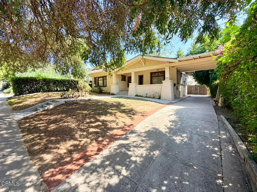 4 bed, 2.0 bath, 2121 sqft, $6,850 — Photo 1